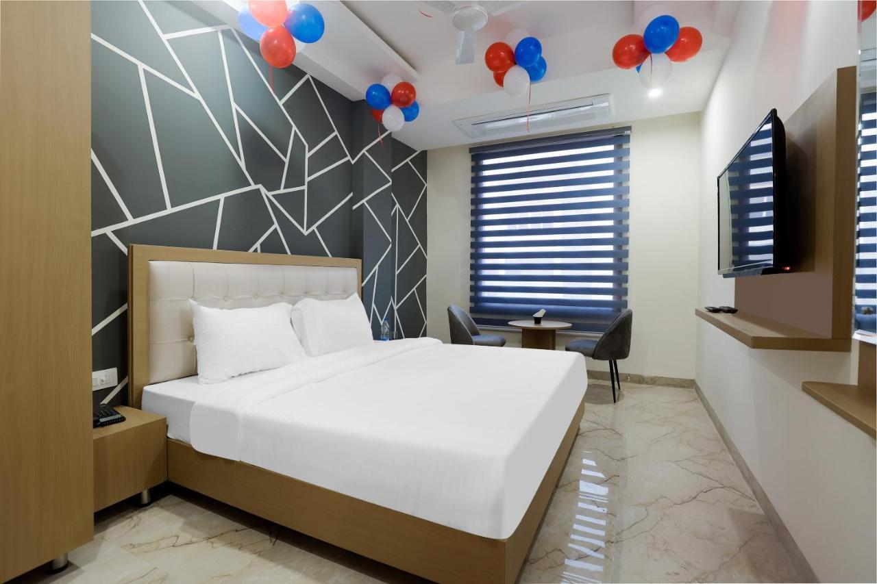 Hotel Bliss Zirakpur Экстерьер фото