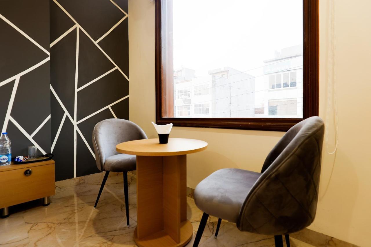 Hotel Bliss Zirakpur Экстерьер фото