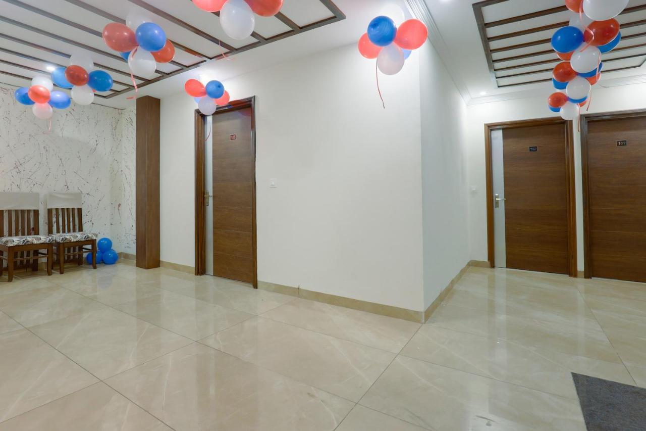 Hotel Bliss Zirakpur Экстерьер фото
